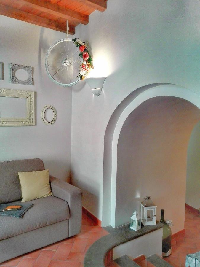 Il Rosciolo Sulla Francigena Formello Exterior foto